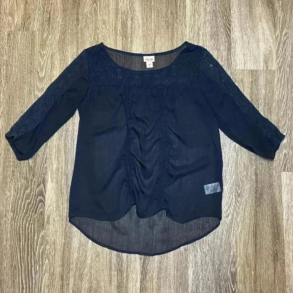 Womens Black Sheer Lace Blouse - M